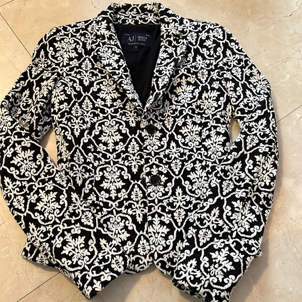 Black and white Armani jeans blazer